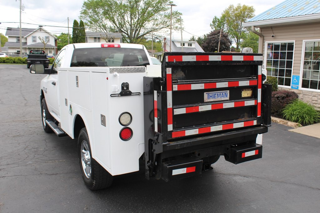 2018 RAM 3500 Image 4