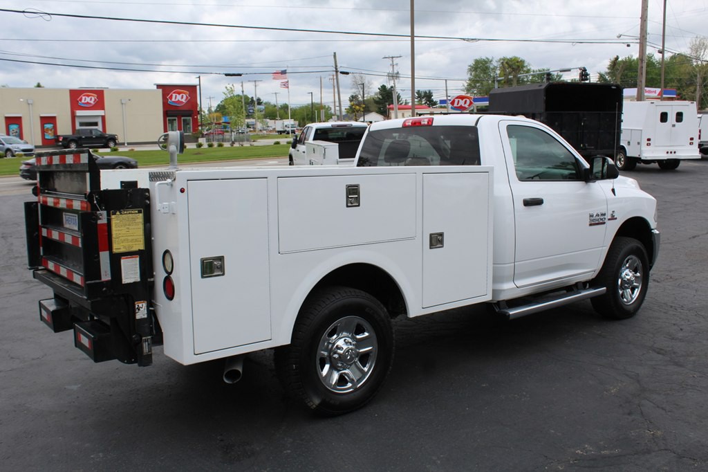 2018 RAM 3500 Image 7