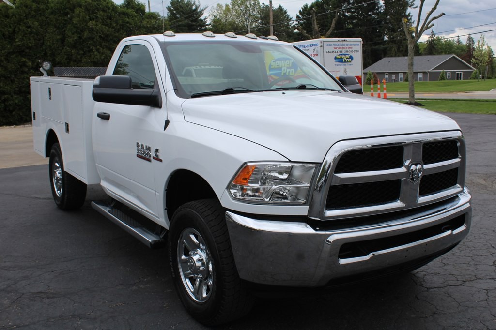 2018 RAM 3500 Image 10