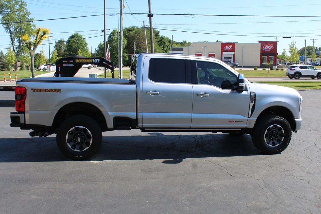 2024 Ford F-350 Image 6
