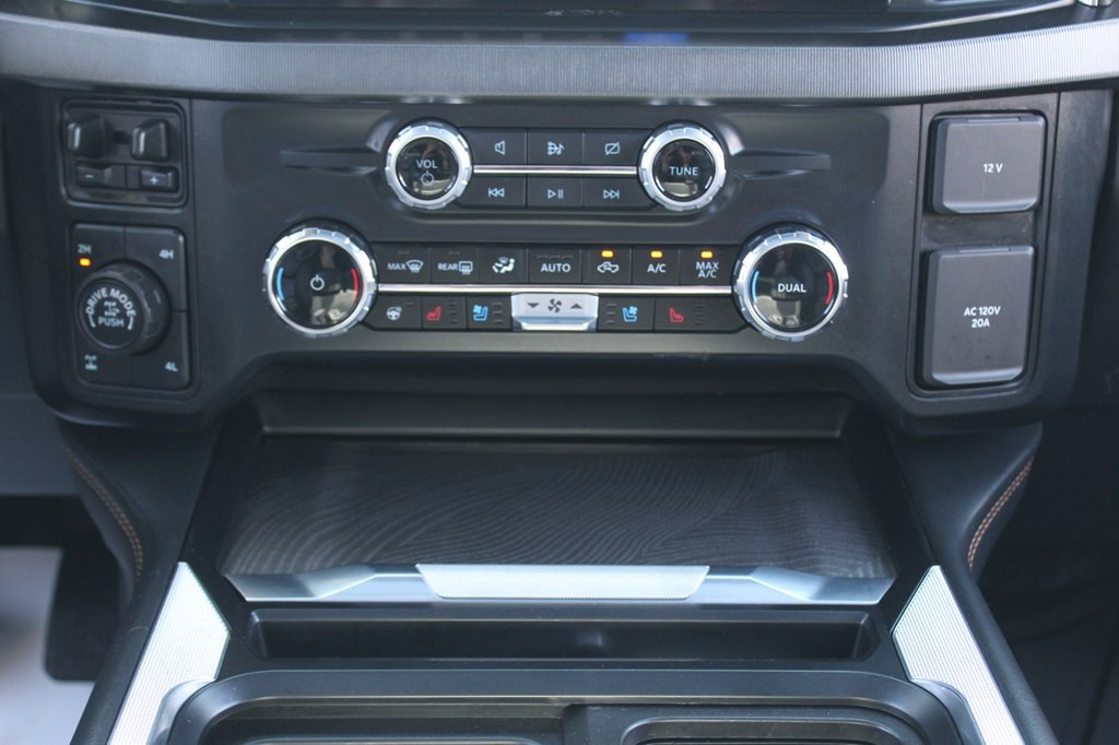 2024 Ford F-350 Image 21