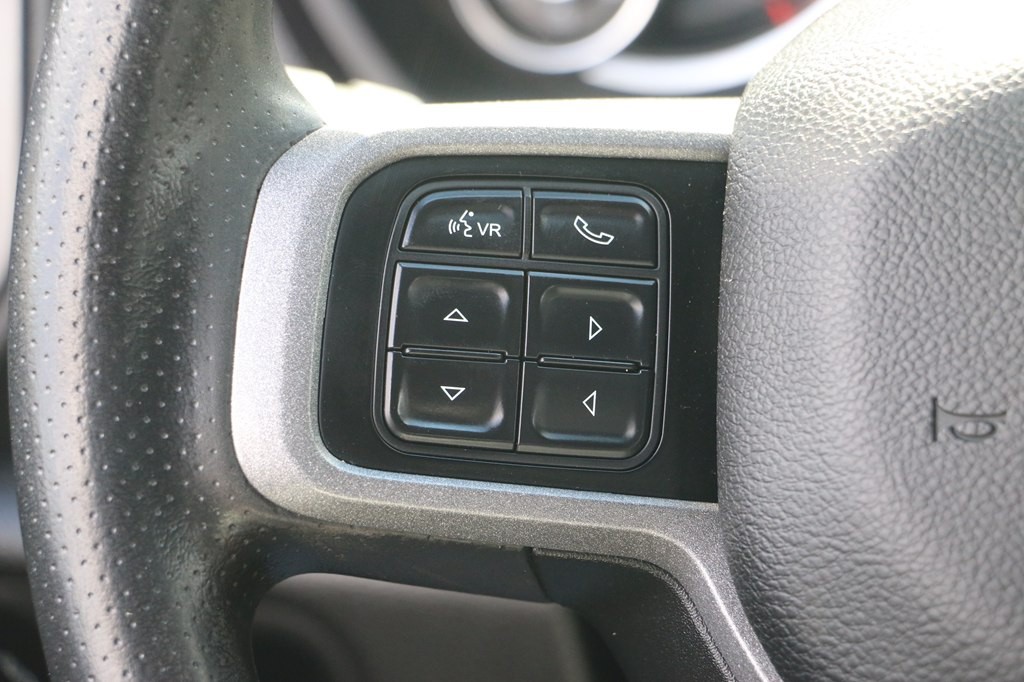 2022 RAM 3500 Image 19