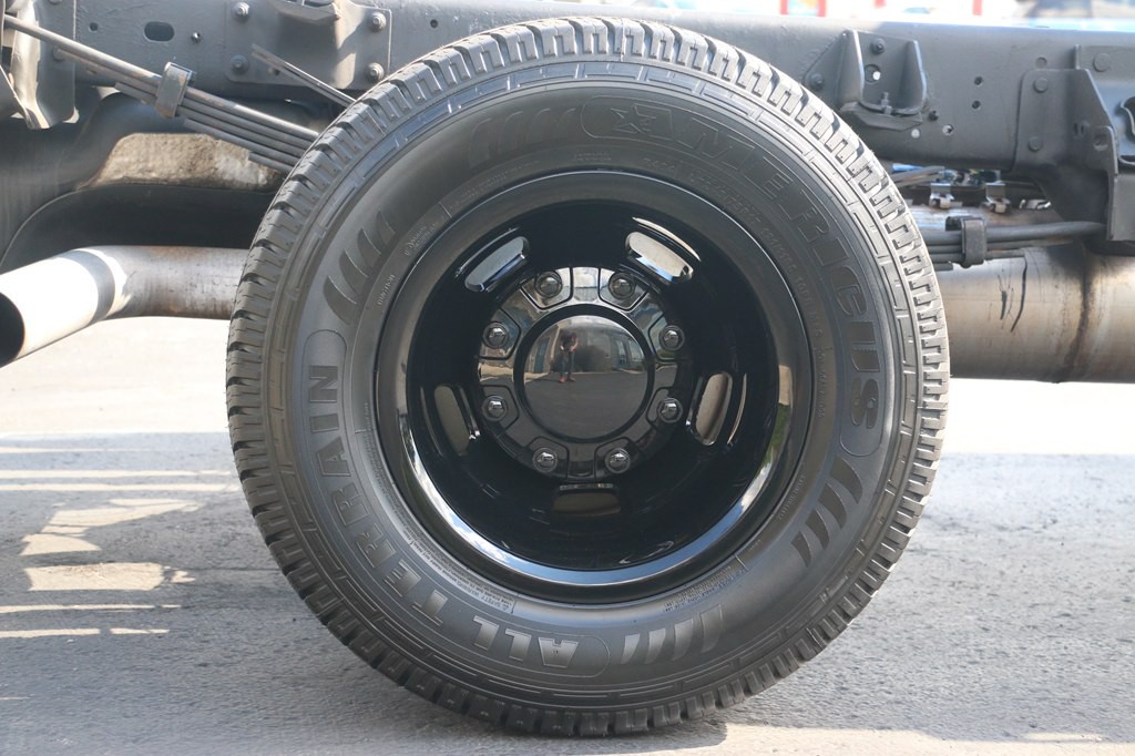 2022 RAM 3500 Image 37