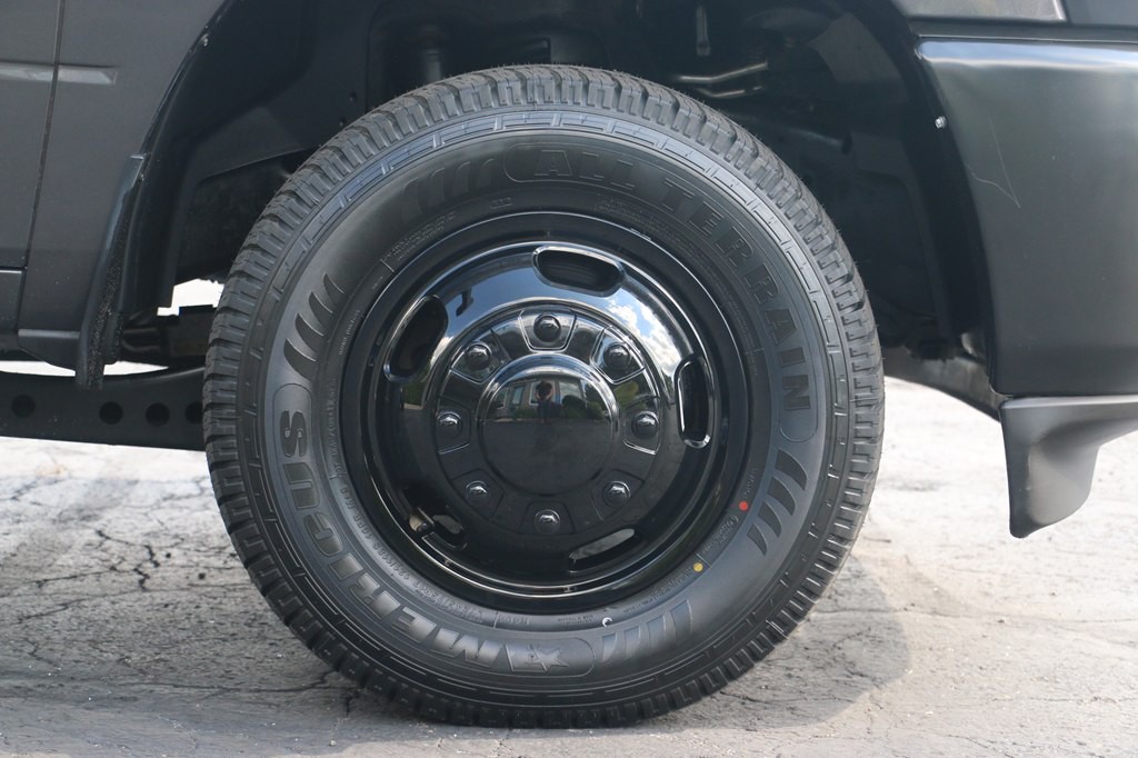 2022 RAM 3500 Image 38