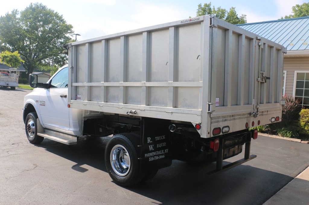 2018 RAM 3500 Image 3