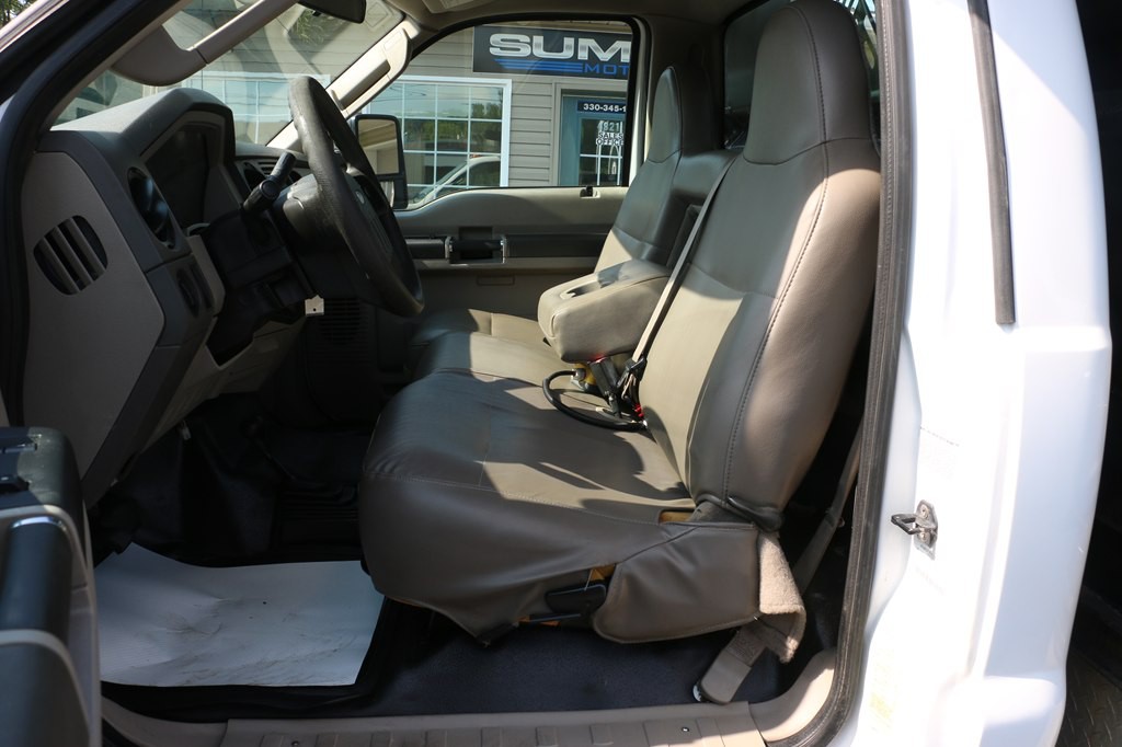 2008 Ford F-350 Image 10