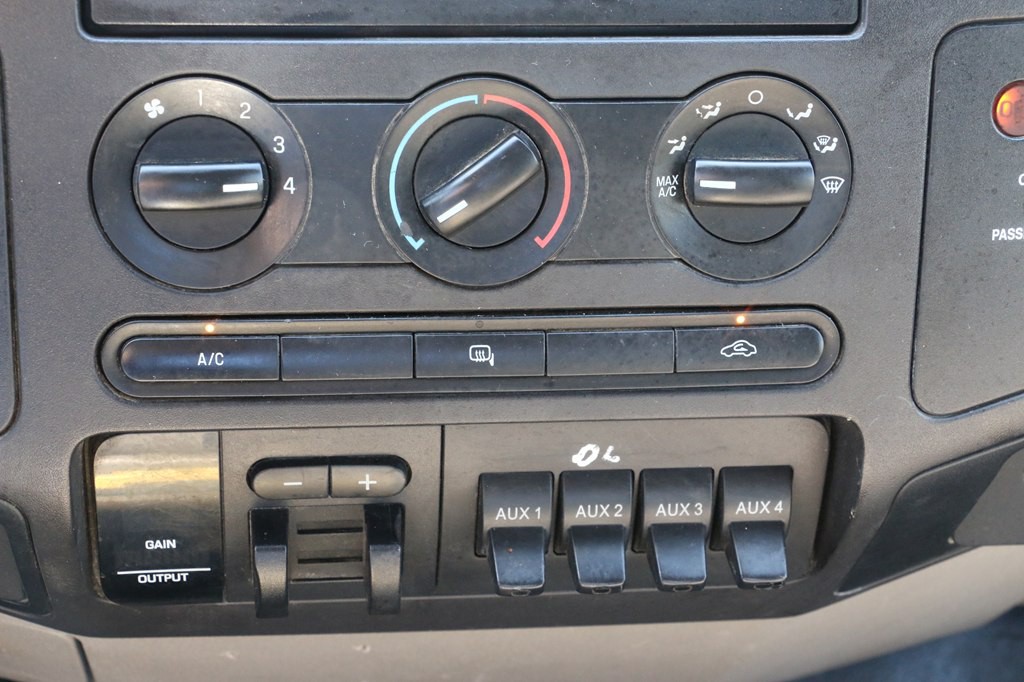 2008 Ford F-350 Image 14