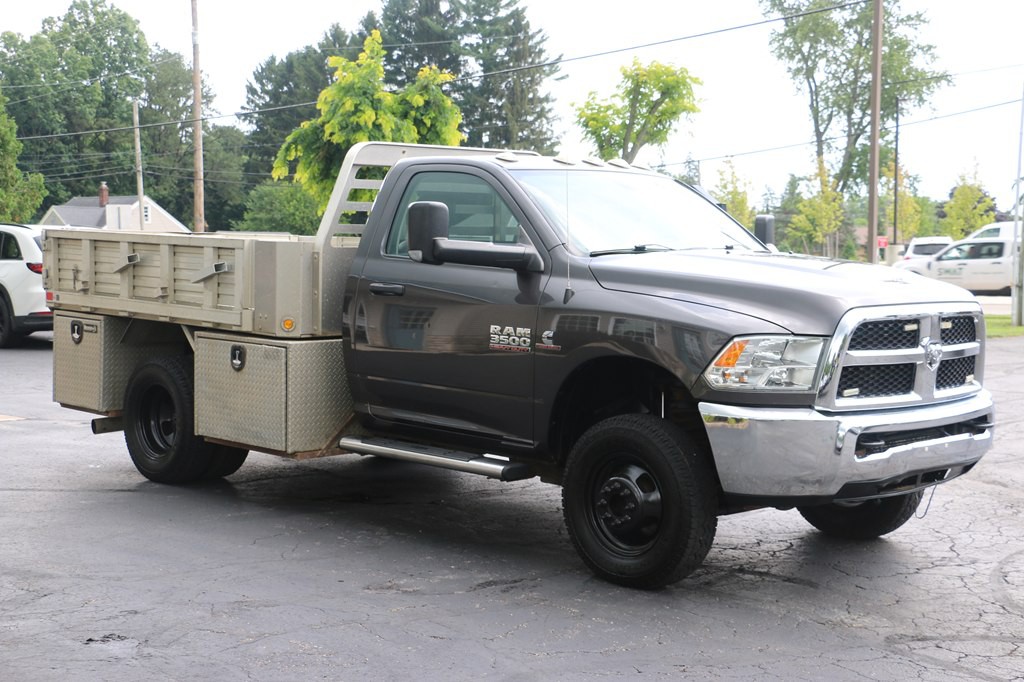 2016 RAM 3500 Image 7