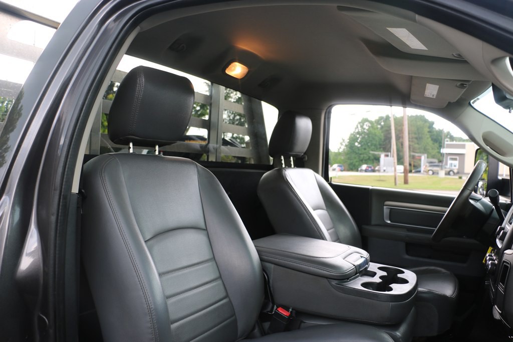 2016 RAM 3500 Image 29