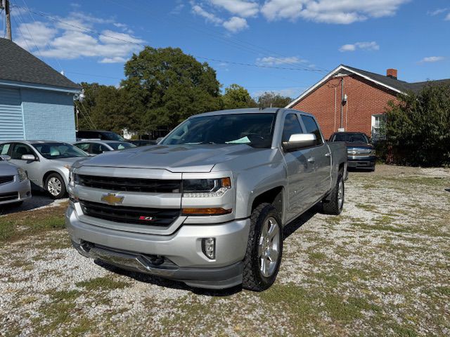 2018 Chevrolet Silverado 1500 Image 2