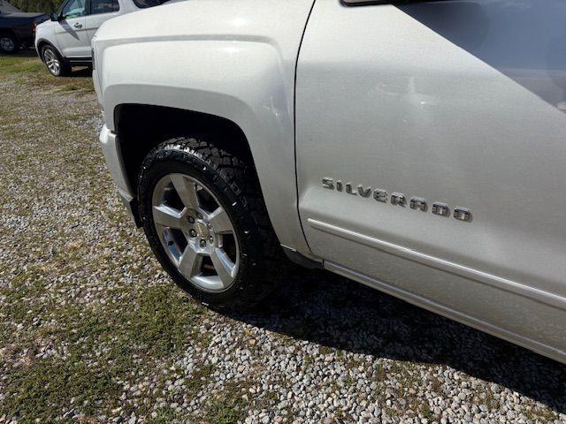 2018 Chevrolet Silverado 1500 Image 16
