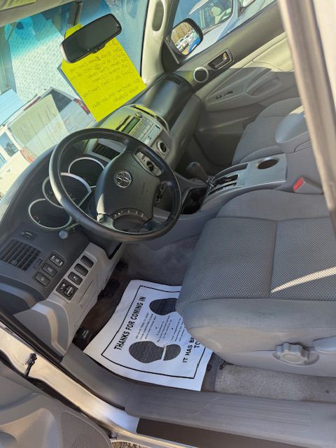 2011 Toyota Tacoma Image 13