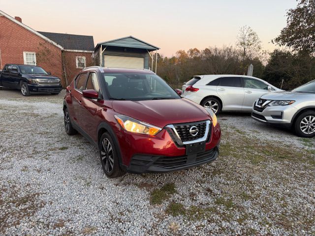 2020 Nissan Kicks Image 1