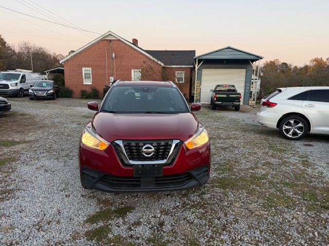 2020 Nissan Kicks Image 2