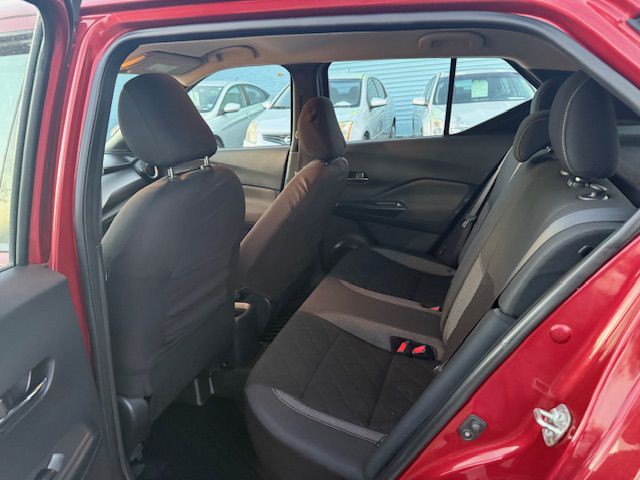 2020 Nissan Kicks Image 20