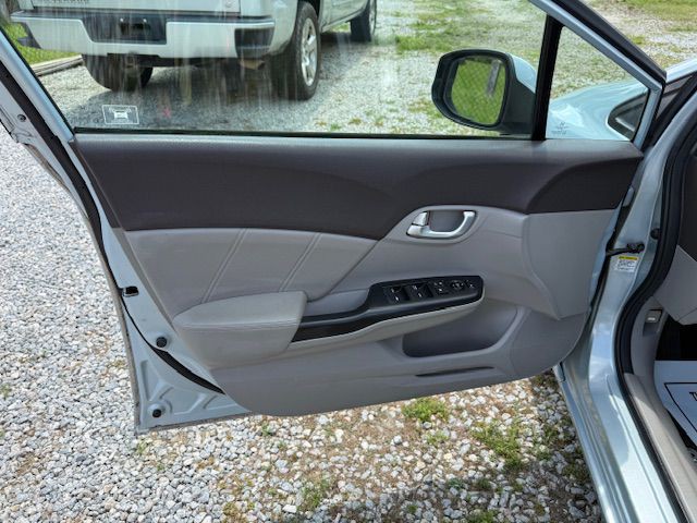 2012 Honda Civic Image 10