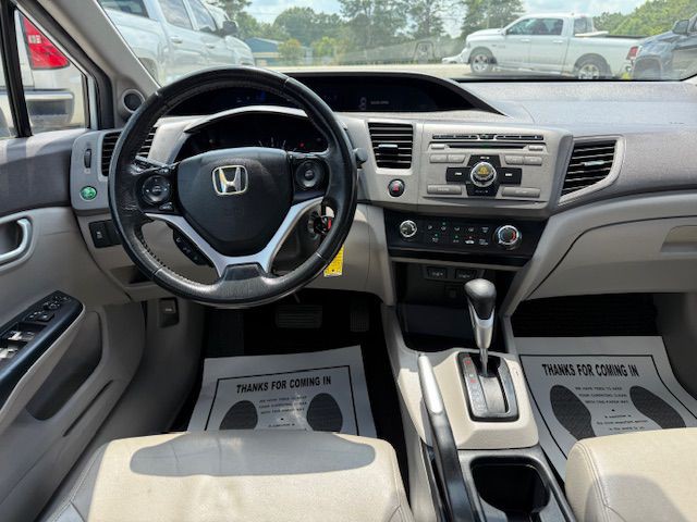 2012 Honda Civic Image 18