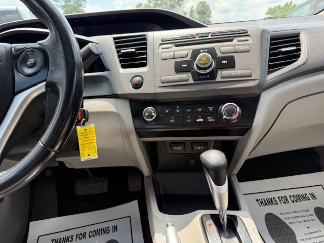 2012 Honda Civic Image 19