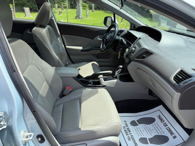 2012 Honda Civic Image 22