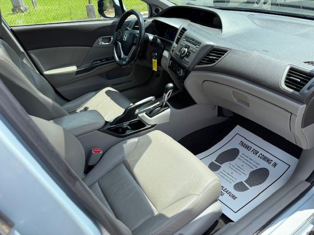 2012 Honda Civic Image 23