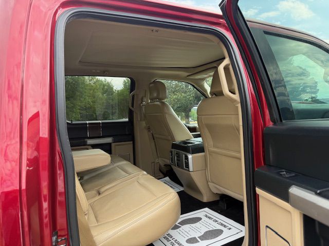 2015 Ford F-150 Image 40