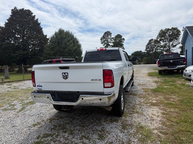 2018 RAM 3500 Image 8