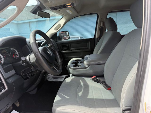 2018 RAM 3500 Image 18