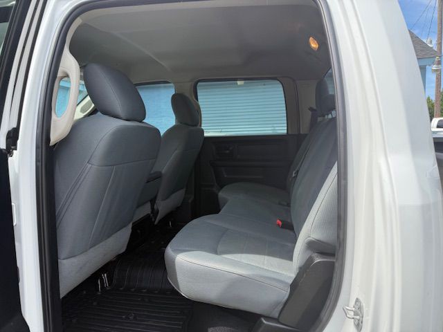 2018 RAM 3500 Image 19