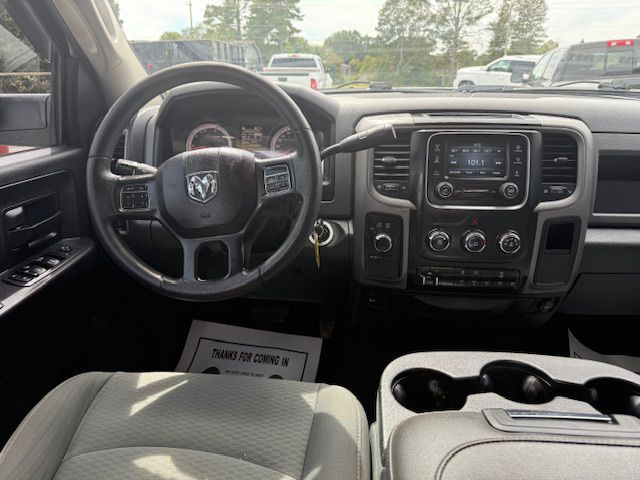 2018 RAM 3500 Image 23
