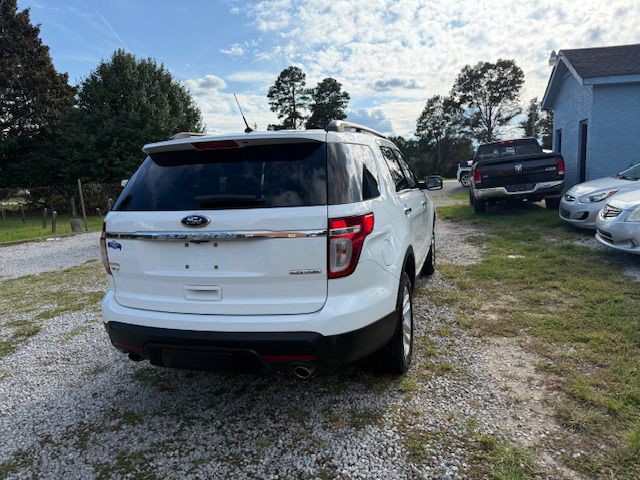2015 Ford Explorer Image 8