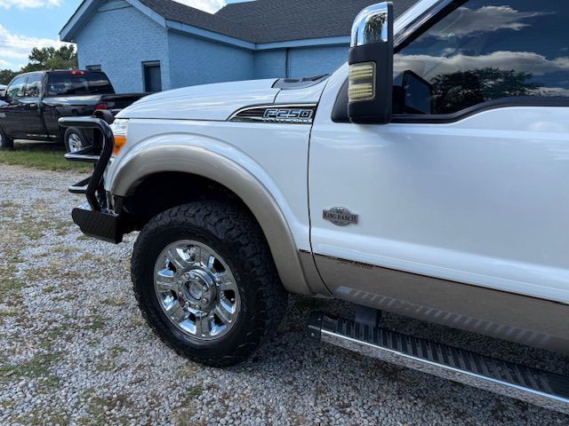 2012 Ford F-250 Image 13