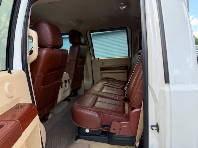 2012 Ford F-250 Image 18