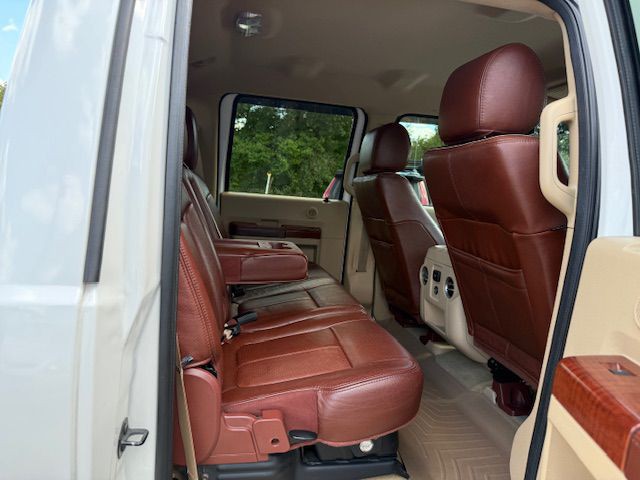 2012 Ford F-250 Image 26