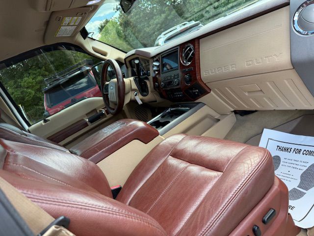 2012 Ford F-250 Image 30
