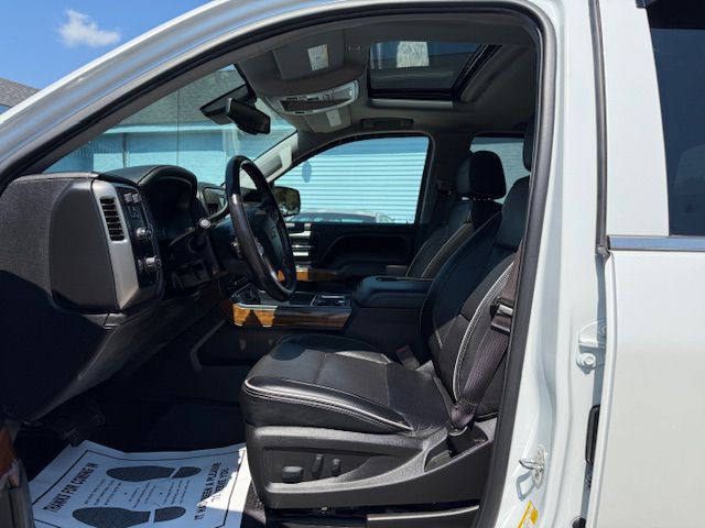 2017 Chevrolet Silverado 1500 Image 18