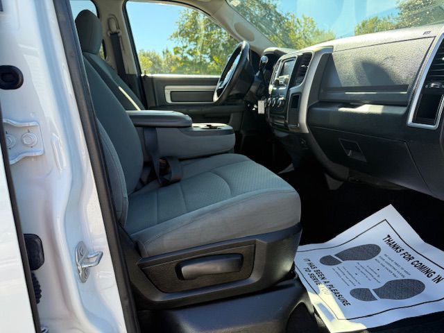 2018 RAM 2500 Image 34