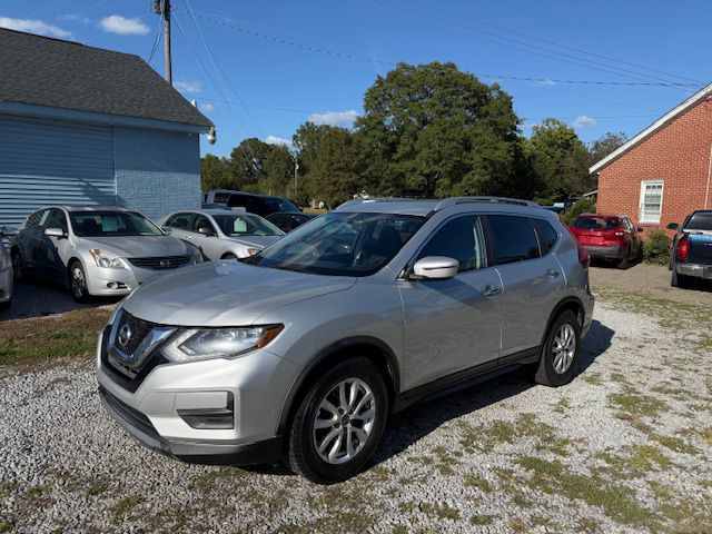 2017 Nissan Rogue Image 3