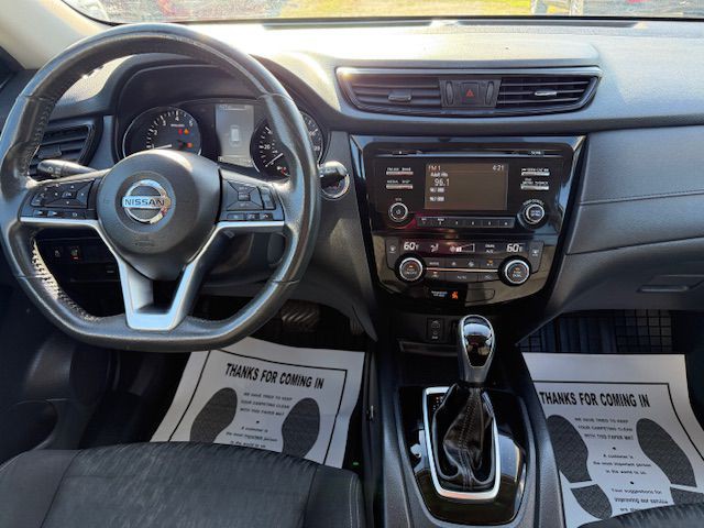 2017 Nissan Rogue Image 26