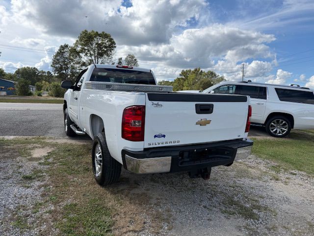 2011 Chevrolet Silverado 1500 Image 10