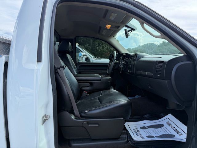 2011 Chevrolet Silverado 1500 Image 21