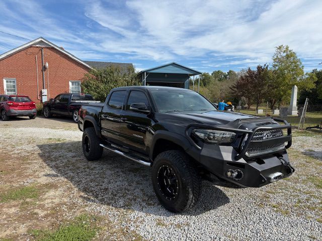 2016 Toyota Tacoma Image 3