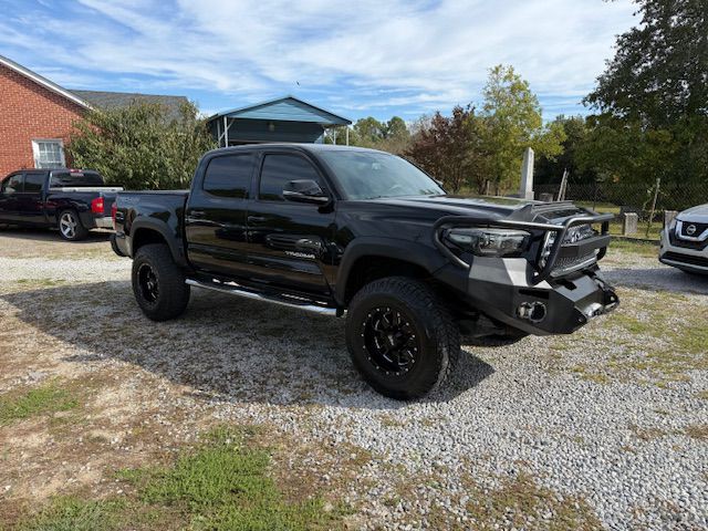 2016 Toyota Tacoma Image 4