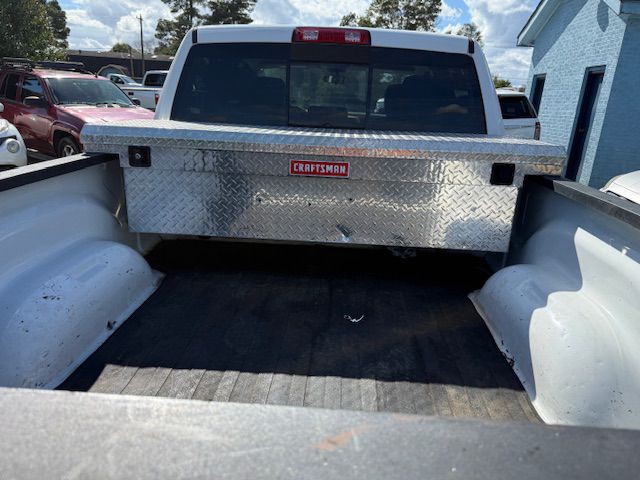 2017 RAM 2500 Image 9