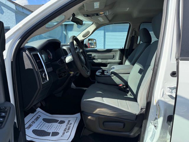 2017 RAM 2500 Image 16