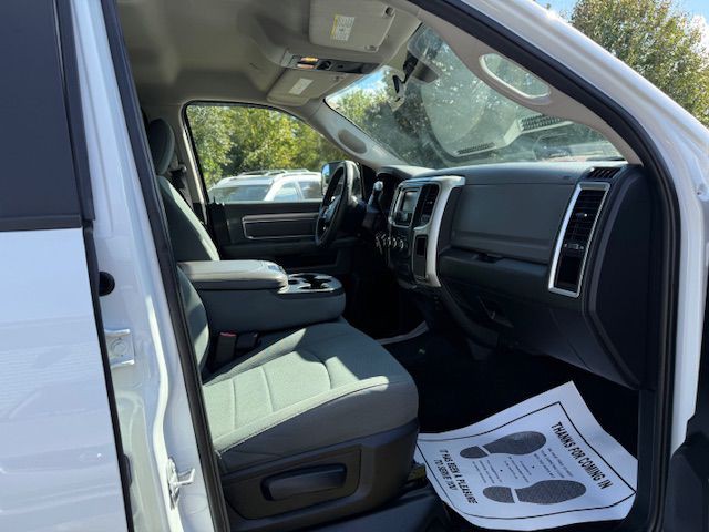2017 RAM 2500 Image 28