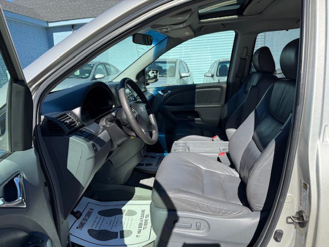 2005 Honda Odyssey Image 16