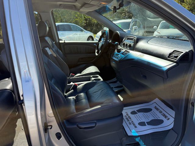 2005 Honda Odyssey Image 25
