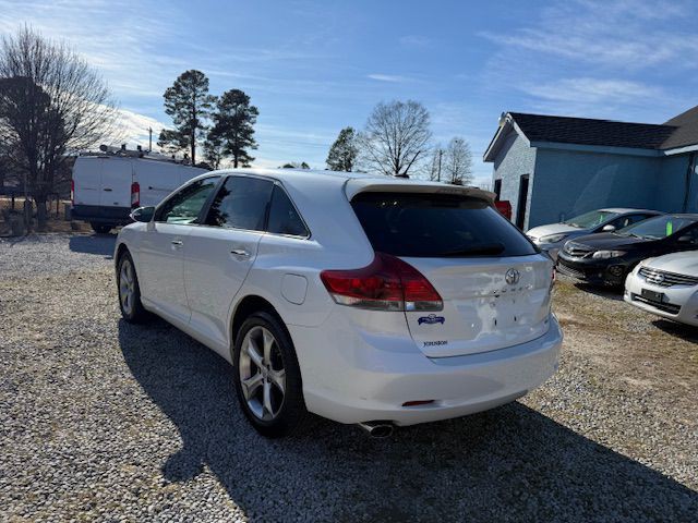 2015 Toyota Venza Image 11