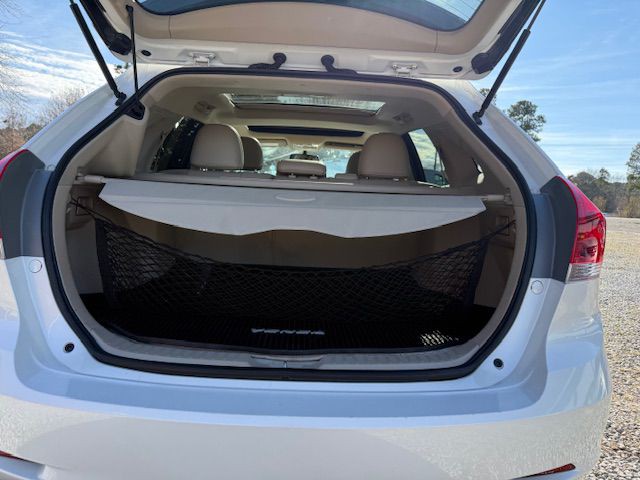 2015 Toyota Venza Image 14