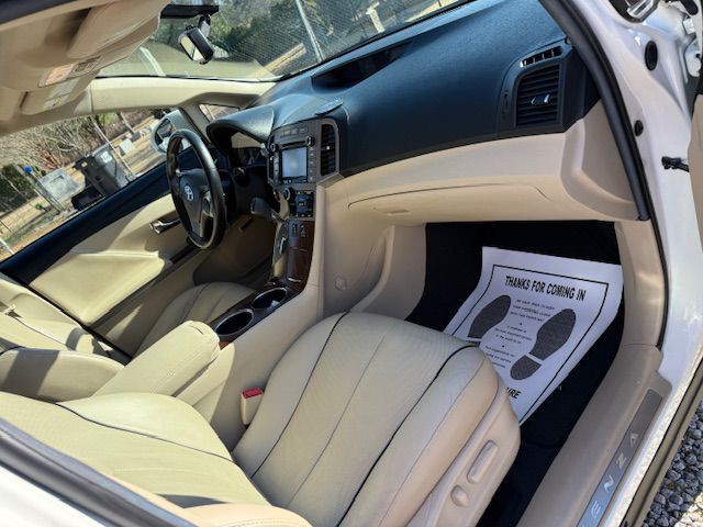 2015 Toyota Venza Image 34